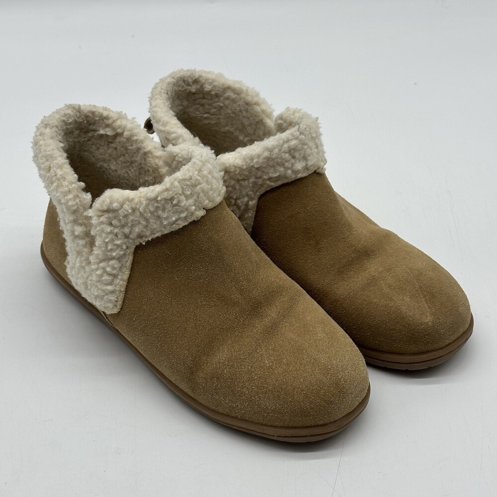 Minnetonka Lyndy Tan Suede Sherpa Lined Bootie House Slippers Women's Size 8M